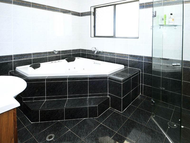 195 Franklin Street, Chifley NSW 2036