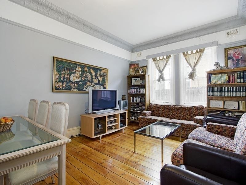 37 Anzac Parade, Kensington NSW 2033