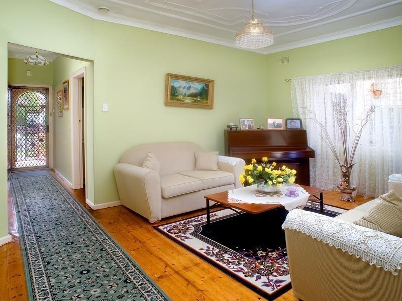 20 Carinya Avenue, Mascot NSW 2020