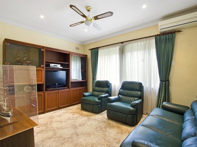 28 Holloway Street, Pagewood NSW 2035