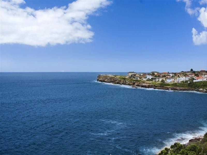 1 Seaside Parade, South Coogee NSW 2034