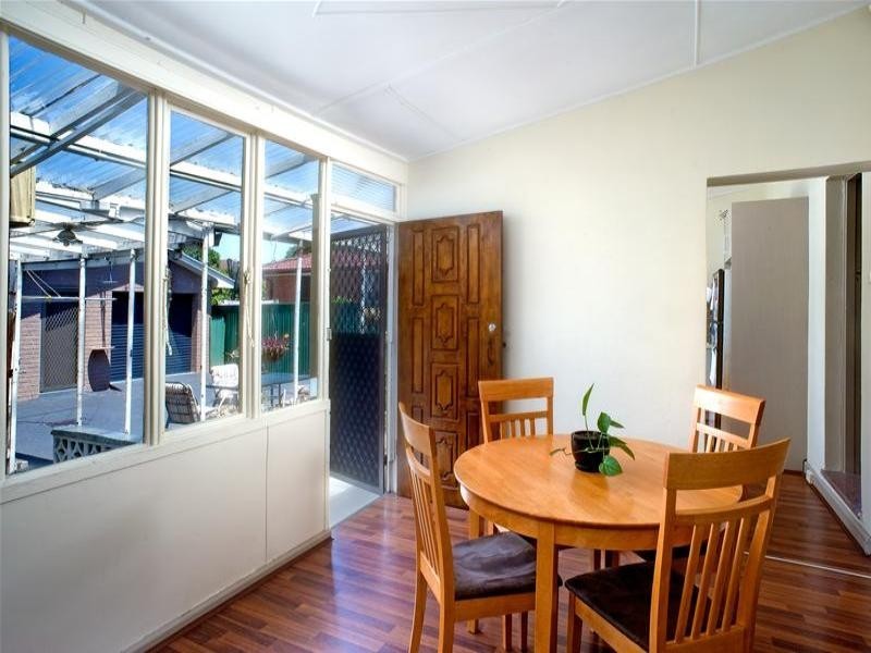 9 Brussels Street, Mascot NSW 2020