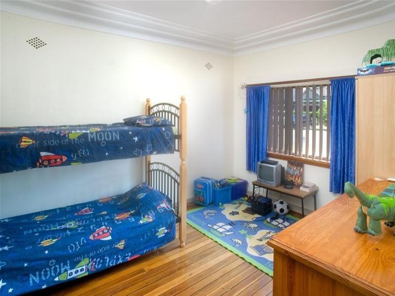 9 Brussels Street, Mascot NSW 2020