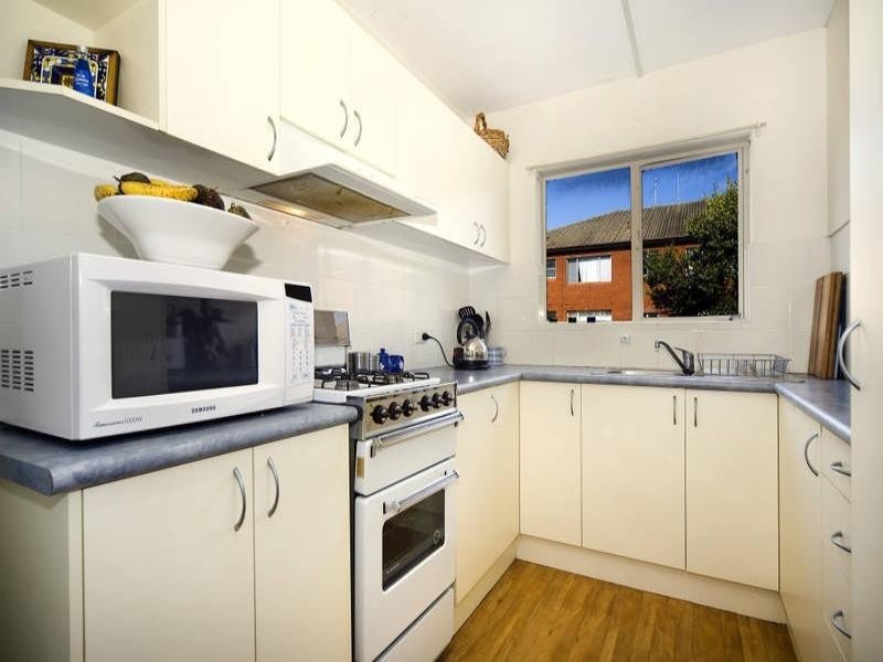 7/6 Barber Avenue, Eastlakes NSW 2018