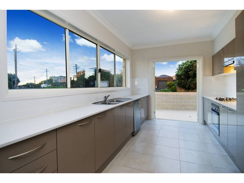 8 Davidson Crescent, Maroubra NSW 2035