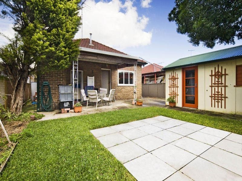 15 Macintosh Street, Mascot NSW 2020