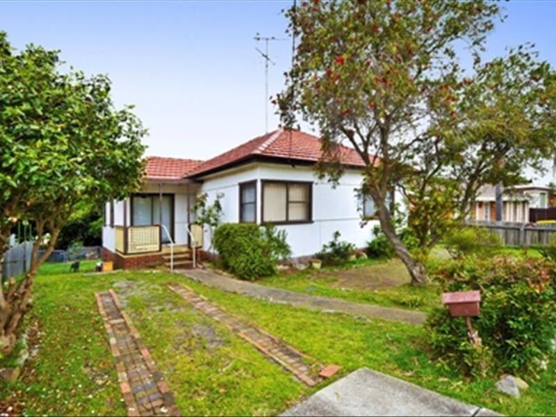 17 Adina Avenue, Phillip Bay NSW 2036