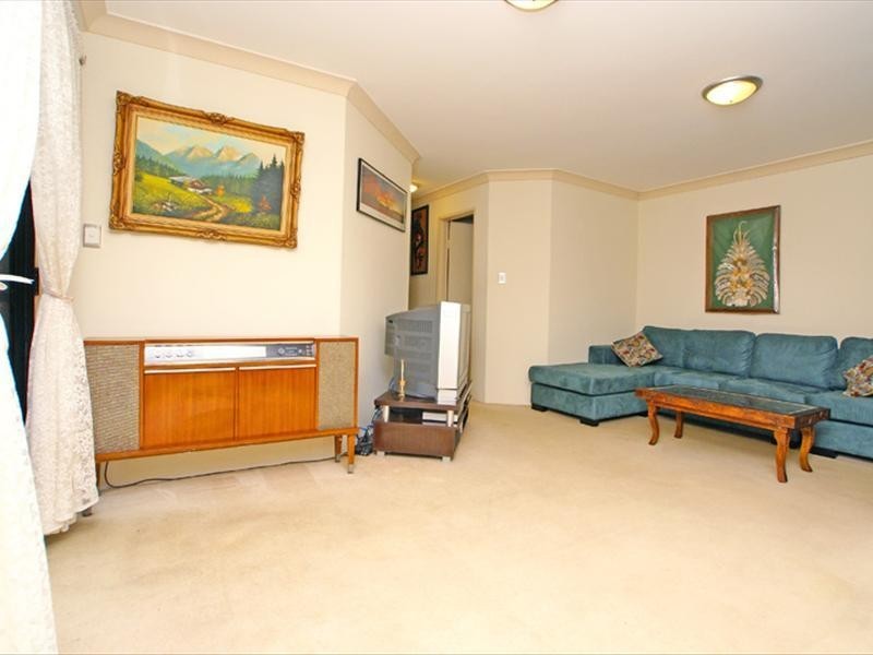 27/3 Williams Parade, Dulwich Hill NSW 2203