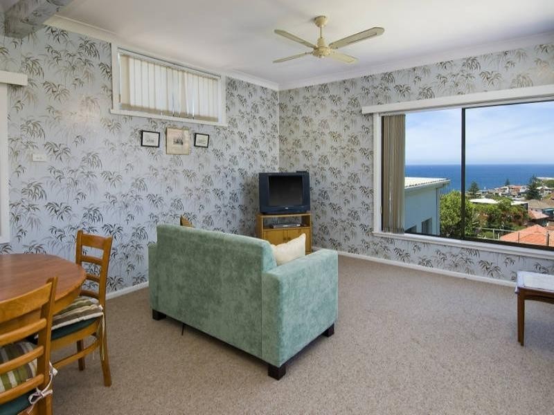15 Evelyn Street, South Coogee NSW 2034