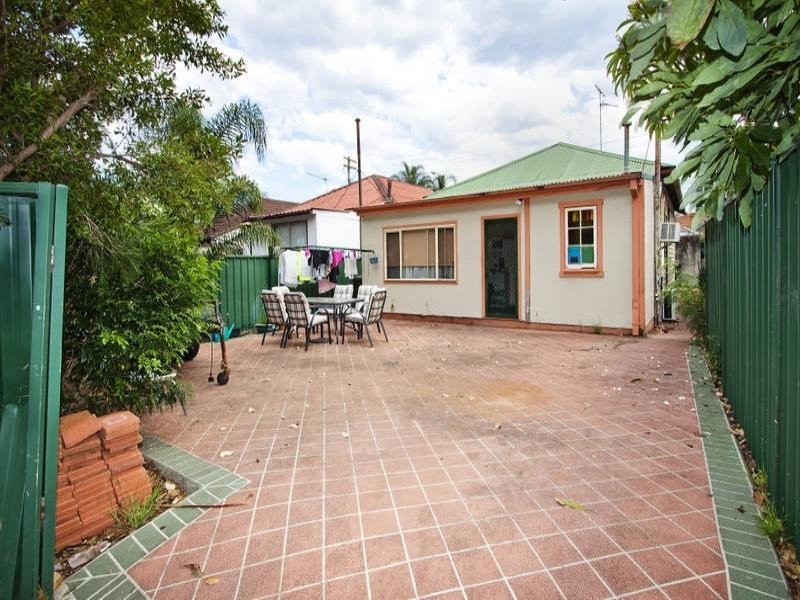 99 Robey Street, Mascot NSW 2020