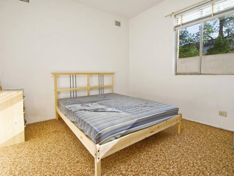 14/2 Gray Crescent, Eastlakes NSW 2018