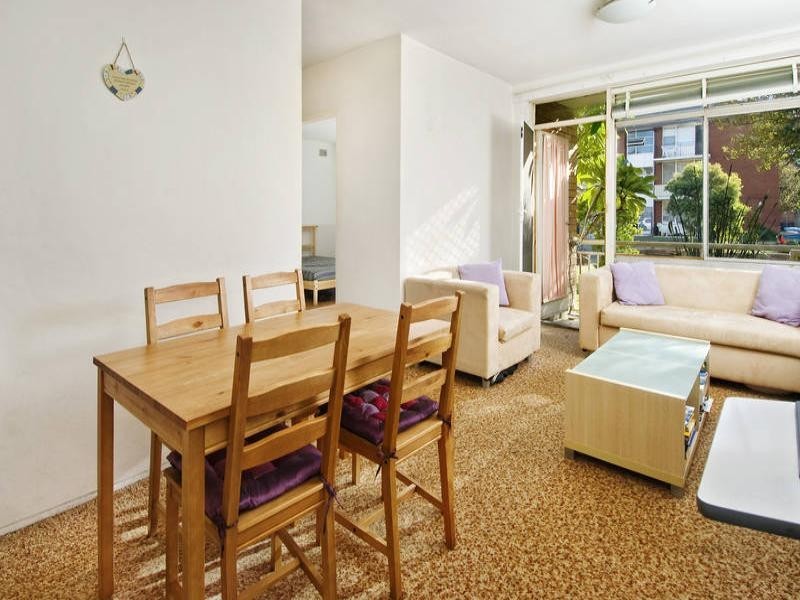 14/2 Gray Crescent, Eastlakes NSW 2018