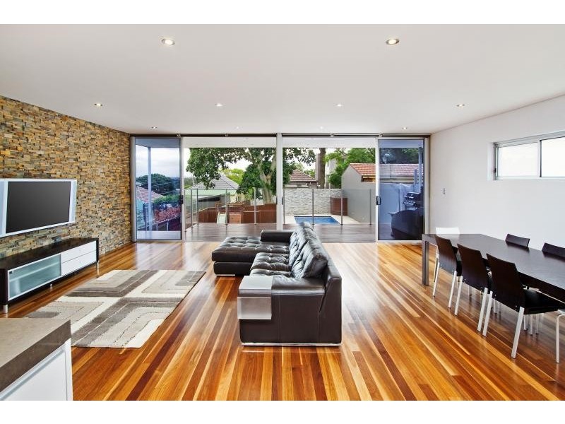 8 Holloway Street, Pagewood NSW 2035