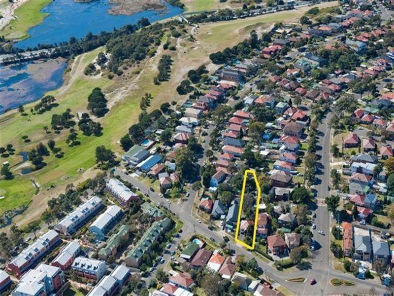 8 Begonia Street, Pagewood NSW 2035