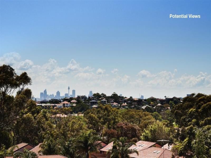 16 Carnegie Circuit, Chifley NSW 2036