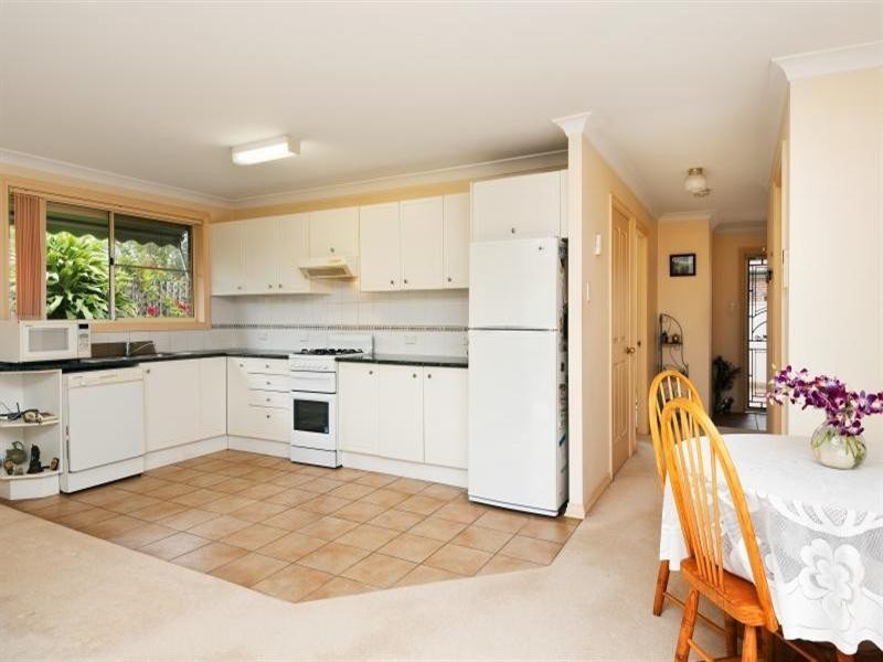 52a Caley Street, Chifley NSW 2036