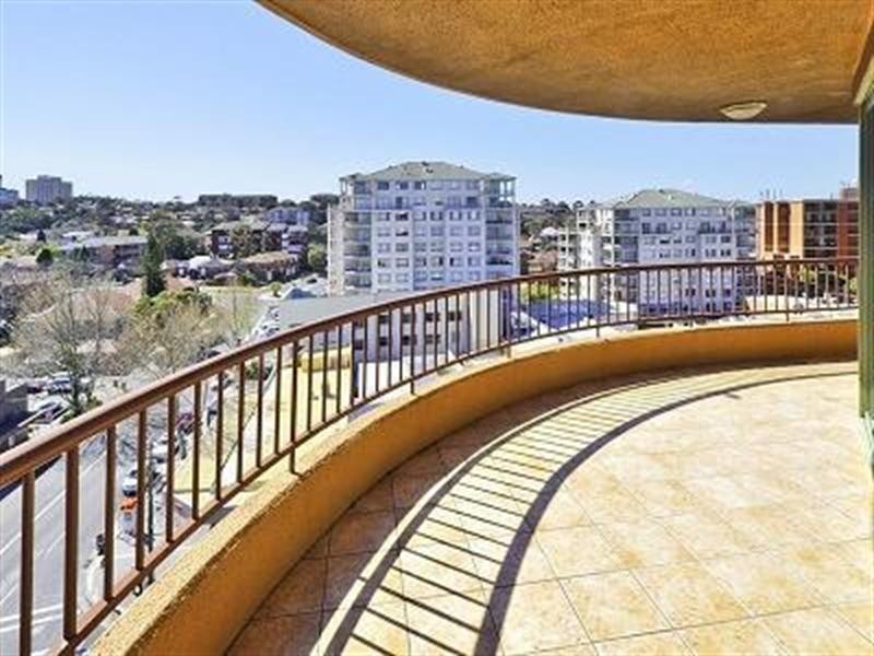 8B/331-333 Anzac Parade, Kingsford NSW 2032