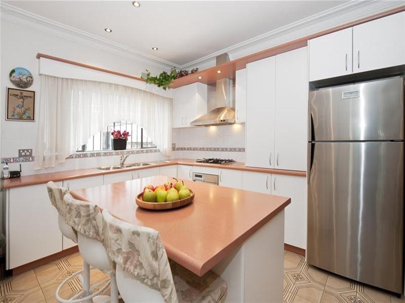 6 Towner Gardens, Pagewood NSW 2035