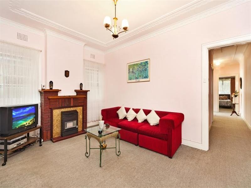 9 Boonah Avenue, Eastgardens NSW 2036