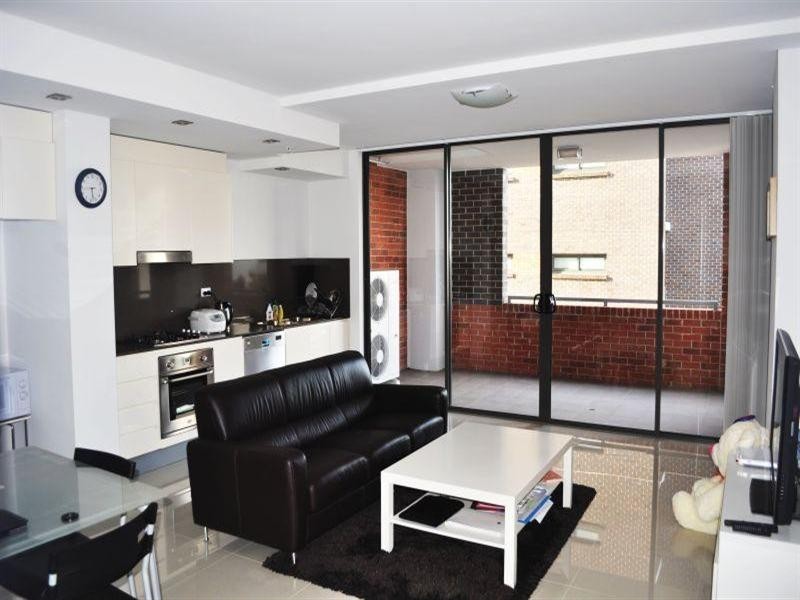 B201/25 John Street, Mascot NSW 2020