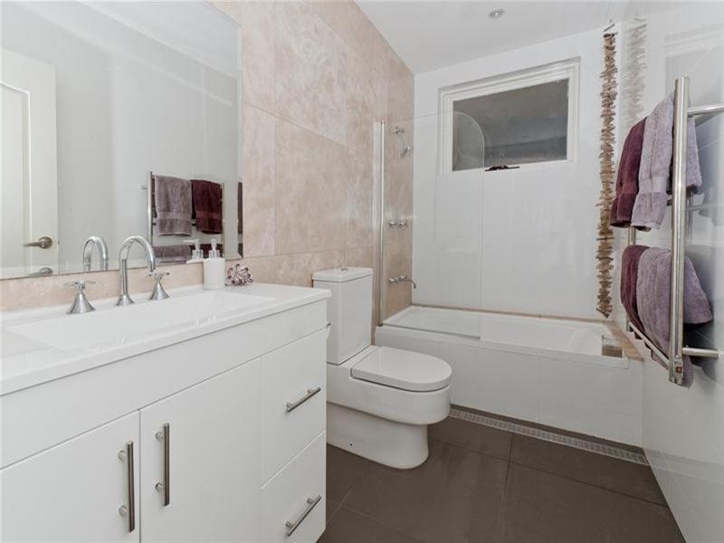 76B Lenthall Street, Kensington NSW 2033