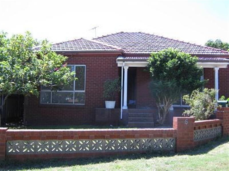 6 Canara Avenue, Phillip Bay NSW 2036