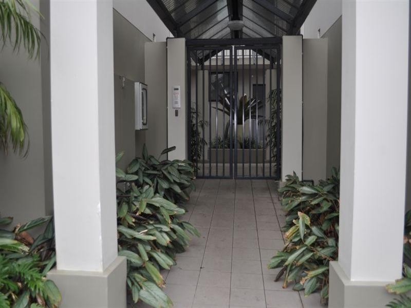 18/15 Johnston Street, Balmain East NSW 2041