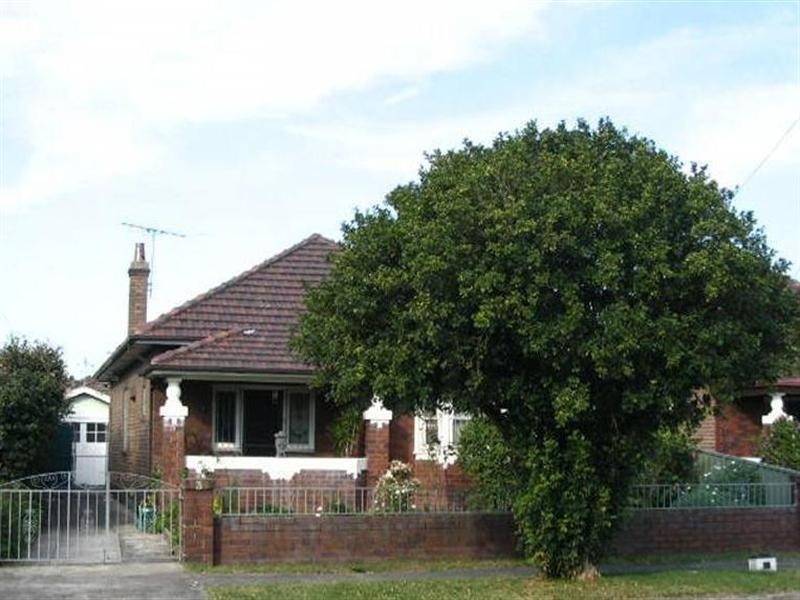 3 Flora Street, Mascot NSW 2020