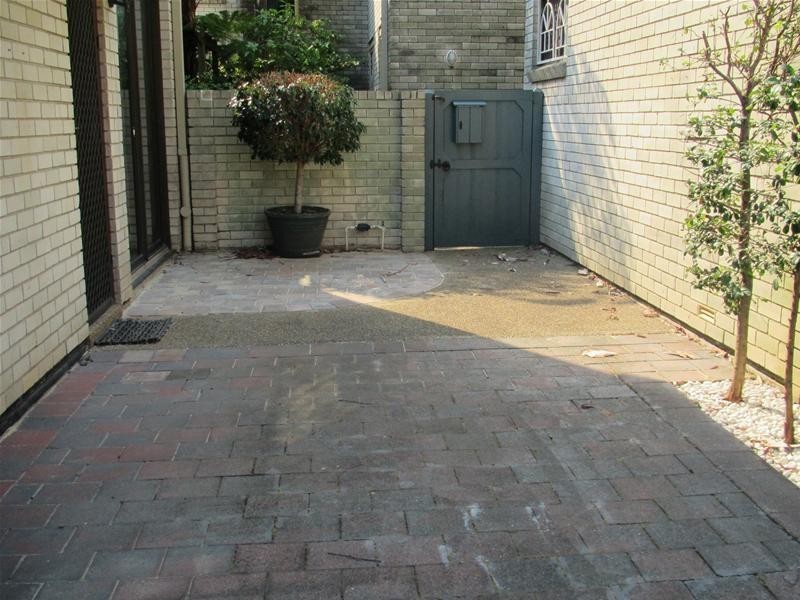 107 Cook Road, Centennial Park NSW 2021