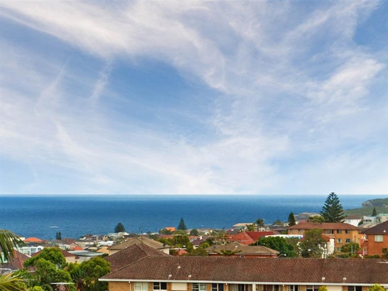 13 Evelyn Street, South Coogee NSW 2034
