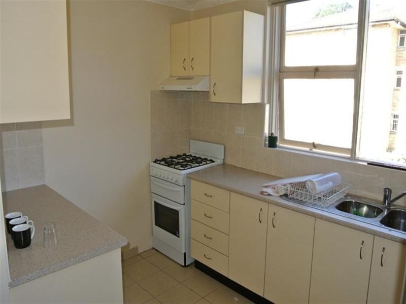 8/6 Hearne Close, Eastlakes NSW 2018