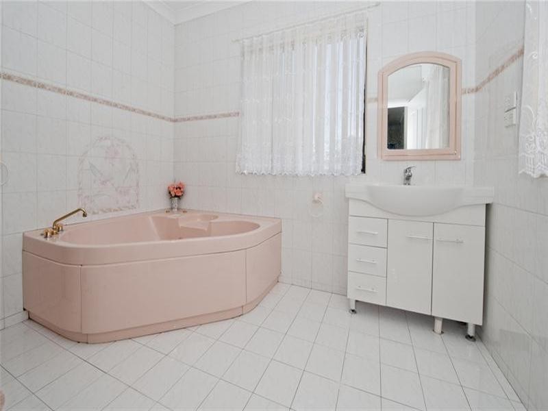 63 Frogmore Street, Mascot NSW 2020