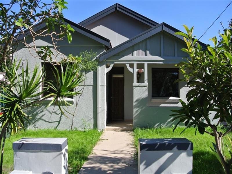 94 Rothschild Avenue, Rosebery NSW 2018