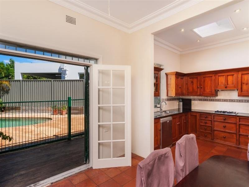 33 Wark Avenue, Pagewood NSW 2035