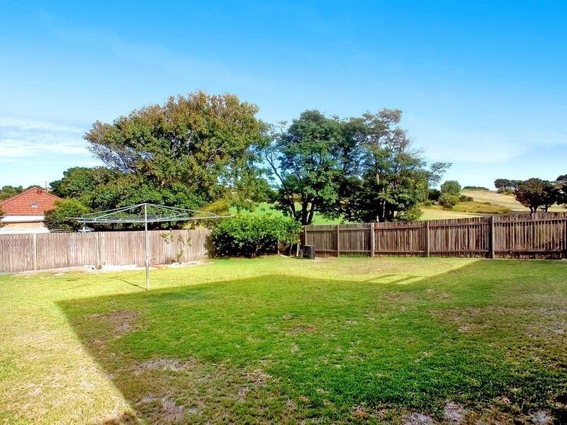 2 Cowper Avenue, Pagewood NSW 2035