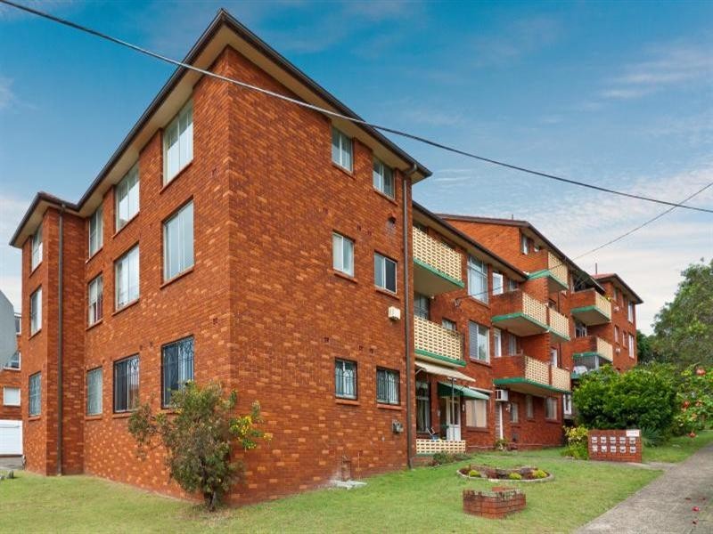 4/8 St Helena Parade, Eastlakes NSW 2018