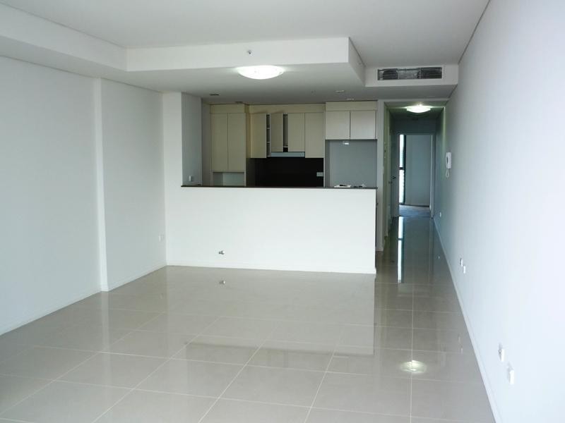 B.812/25 John Street, Mascot NSW 2020