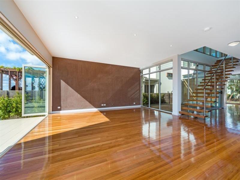 42 Gubbuteh Road, Little Bay NSW 2036