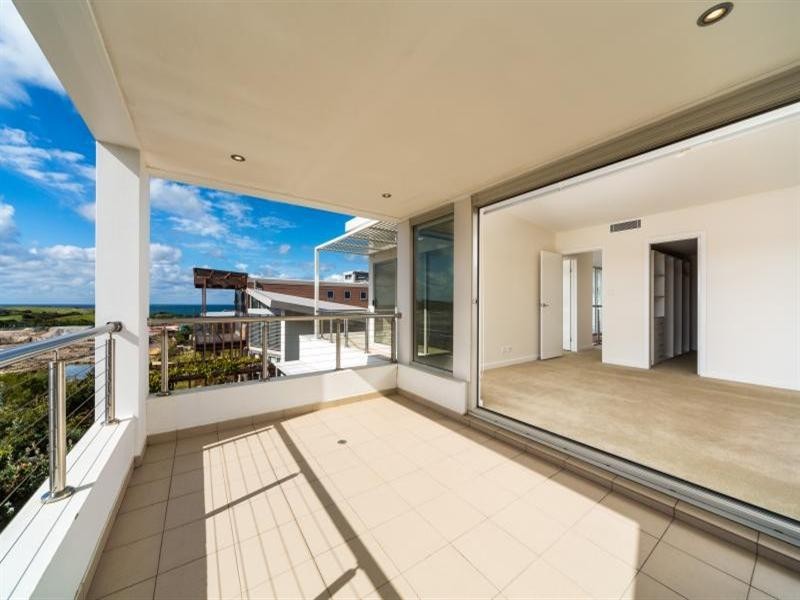 42 Gubbuteh Road, Little Bay NSW 2036