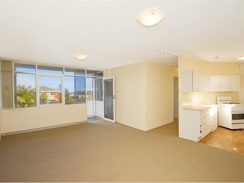 6B/16-20 Hereward Street, Maroubra NSW 2035