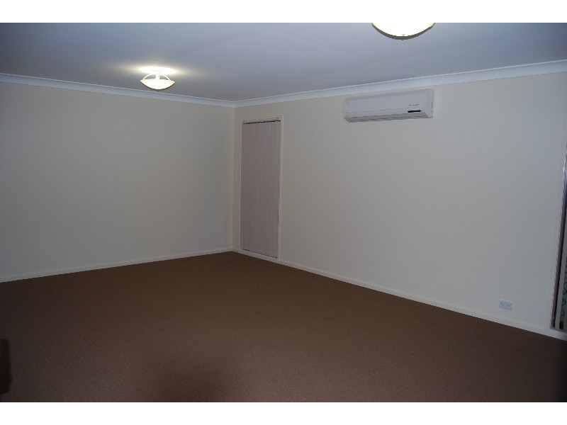 37 Juniper Close, Forest Lake QLD 4078