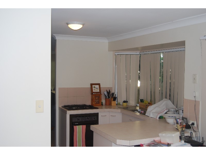 2 Glengyle Place, Forest Lake QLD 4078