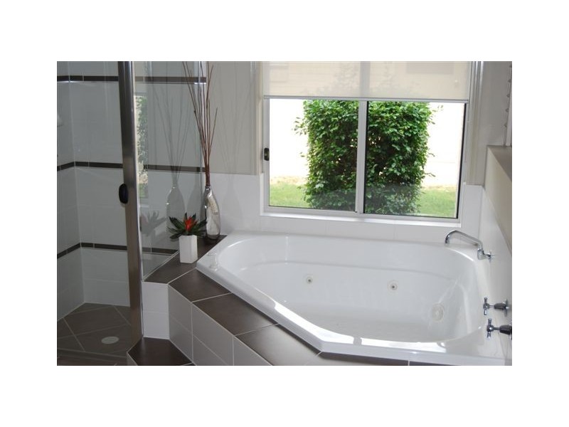 22 Cypress Street, Forest Lake QLD 4078