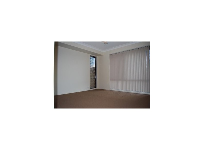 37 JUNIPER Close, Forest Lake QLD 4078