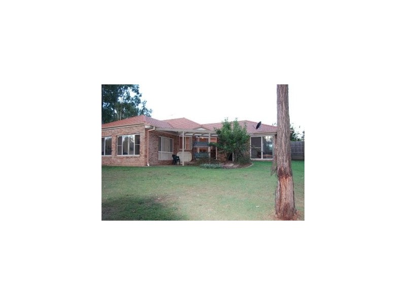 60 CARDWELL Street, Forest Lake QLD 4078