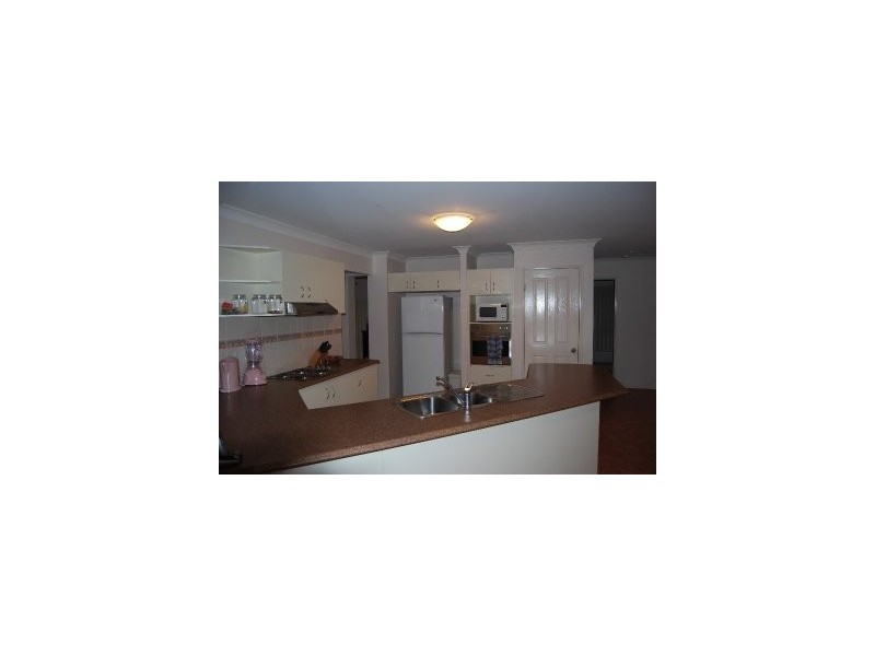 60 CARDWELL Street, Forest Lake QLD 4078