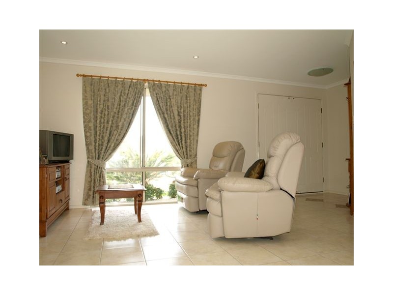 65 Cudgee Street, Redbank Plains QLD 4301