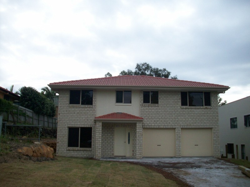 4 Jason Street, Sinnamon Park QLD 4073