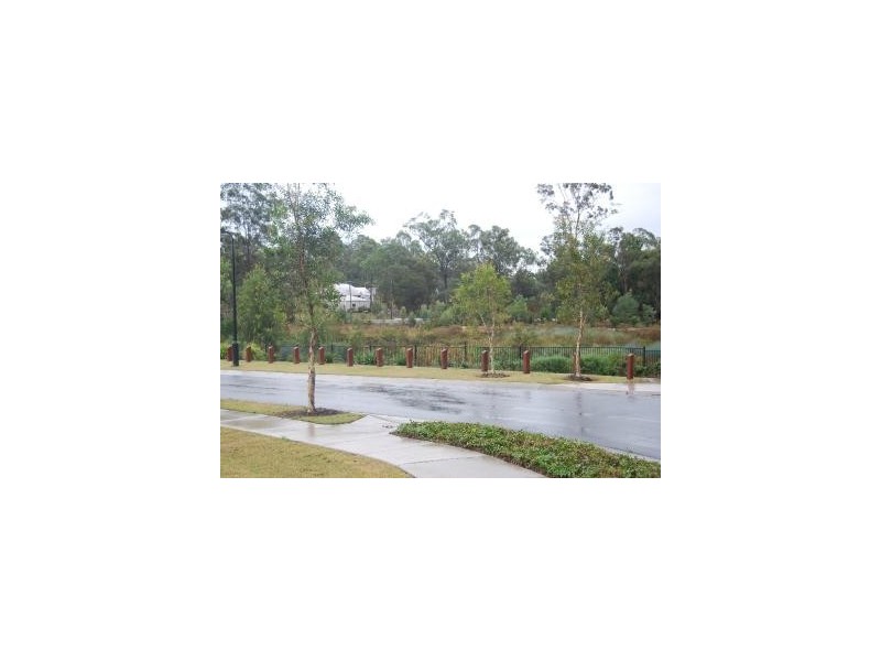 67 LAUREL Street, Forest Lake QLD 4078