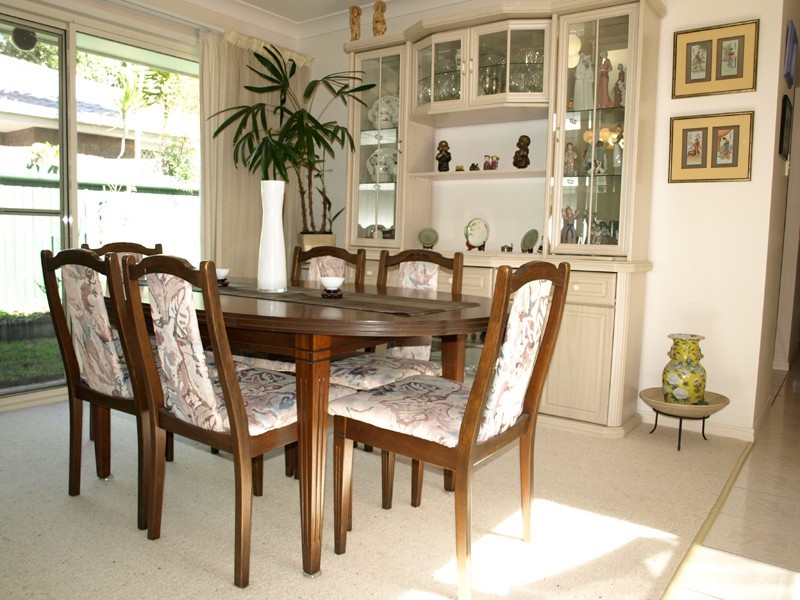 42 Banksia Circuit, Forest Lake QLD 4078